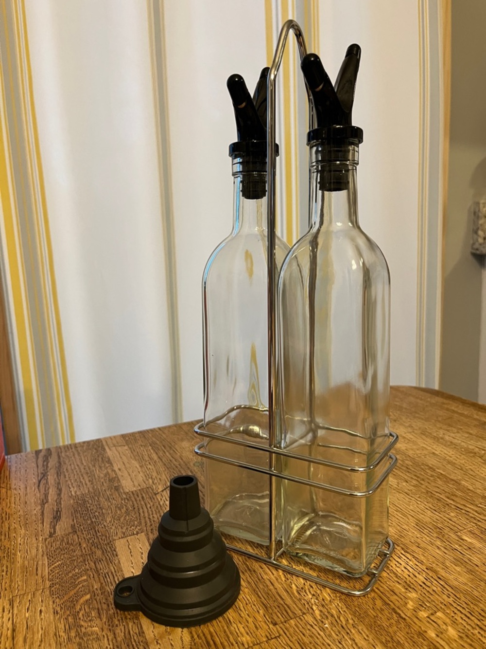Zeppoli Oil & Vinegar Bottle Set